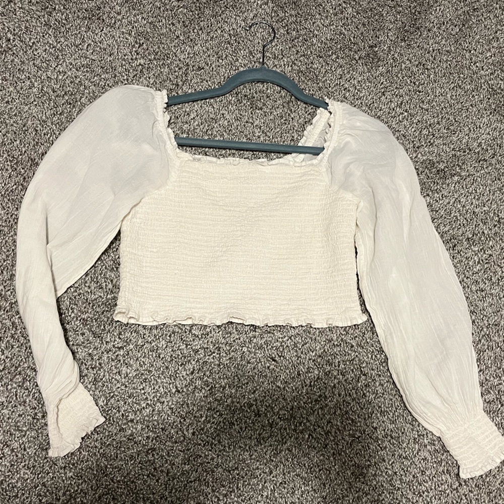 Aerie Flowy Long Sleeve Cropped Top